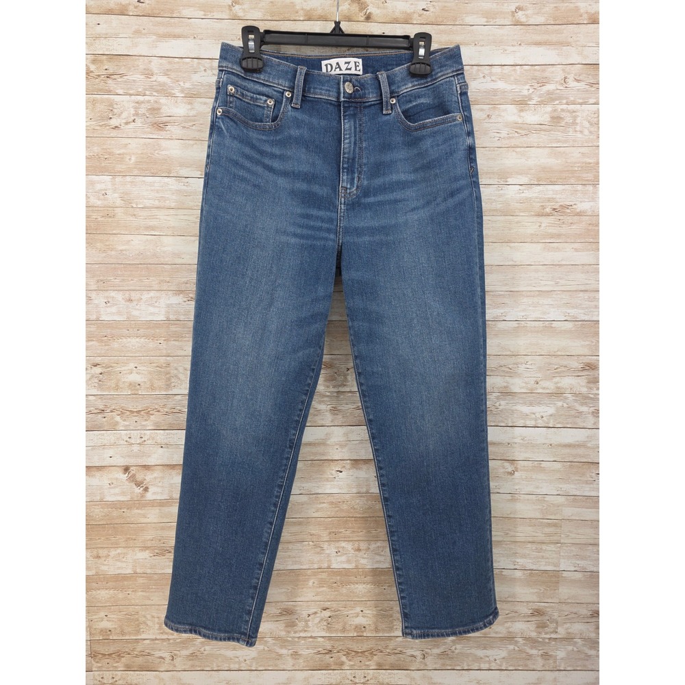 Daze Jeans Size 29 Straight Leg High Rise Medium Wash Stretch